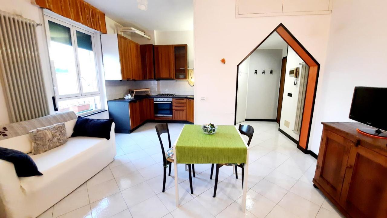 Apartamento Eclettico Rho Exterior foto