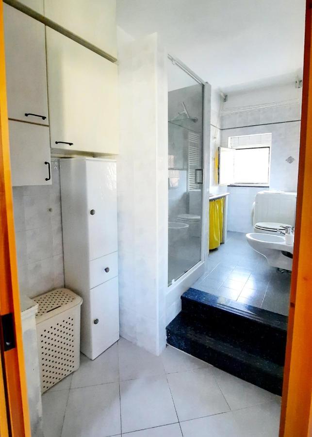 Apartamento Eclettico Rho Exterior foto